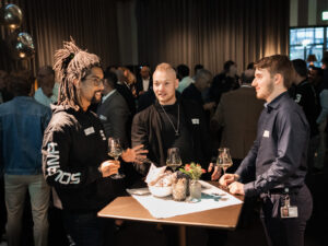 Besucher am Event der Inacta zum Smile Metaverse