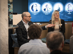 Christian Di Giorgio, Head of Solutions, beim Vortragen beim Low Code-Event