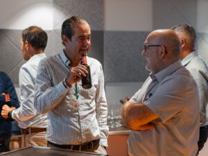Event-Besucher des Joint Event Google tauschen sich zum Thema 