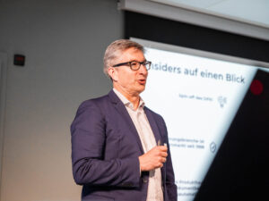 Christian Bokelmann präsentiert am Event