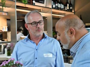 Kunden am Inacta Tapas & Wine