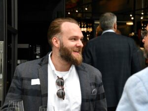 Kunden am Inacta Tapas & Wine