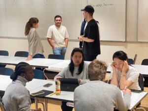 Studierende während des Workshops an unserem Praxisevent AI für Callcenter an der HSLU