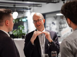 Ilir Dobi beim Inacta Expert Talk zu Low-Code und AI